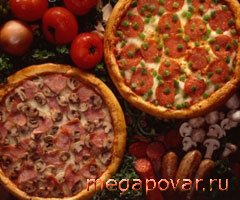 Фото к статье Новый год, пицца, конфетти