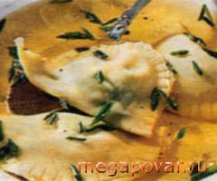 Фото блюда к рецепту Суп с пельменями и луком