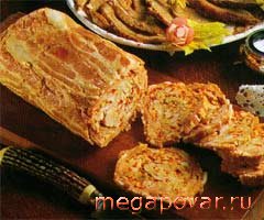 Фото блюда к рецепту Рулад из свинины, телятины и красного перца