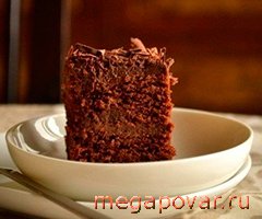 Фото блюда к рецепту Влажный шоколадный пирог (без яиц) 